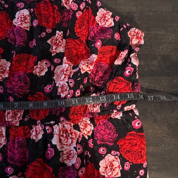 Old Navy Dark Floral Tiered Midi Dress With Pockets Size XL - Picture 7 of 8